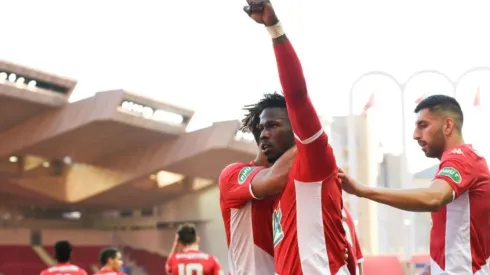 Keita Baldé, compañero de Guillermo Maripán en AS Monaco, arrienda edificio para albergar temporeros