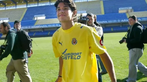 Matías Fernández en su presentación en el Villarreal