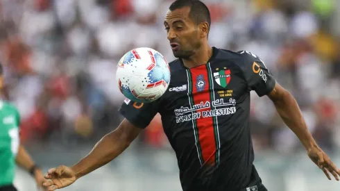 César Cortés, actualmente, defiende los colores de Palestino, y en 2019 terminó el curso de DT que dicta el INAF.