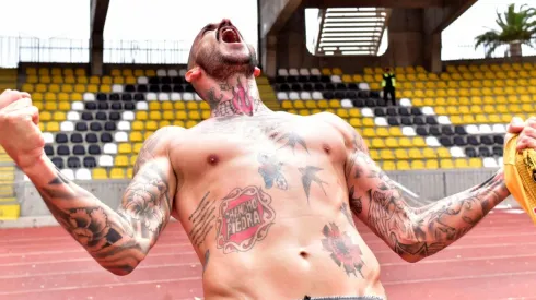 Mauricio Pinilla sacó aplausos en redes sociales por su respuesta a un bot de Instagram