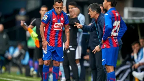 DT del Eibar se rinde a los pies de Fabián Orellana y espera no se vaya del club