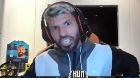 El Kun sacado recuerda su patada a Fernando Navarro