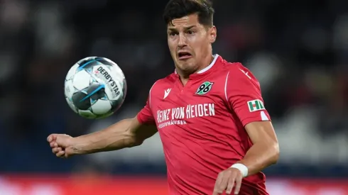 Miiko Albornoz fue separado de los trabajos grupales en el Hannover después de la situación