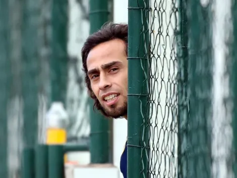 Denuncian a ejército de bots que pide la contratación de Jorge Valdivia