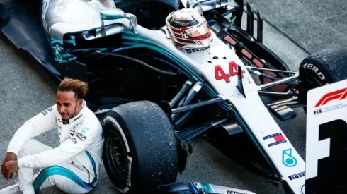 El seis veces campeón del mundo, Lewis Hamilton, se ha mostrado muy afectado tras el brutal asesinato de George Floyd, por lo que la comunidad motor salió a respaldarlo y a felicitarlo por luchar contra el racismo.