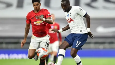Tottenham y Manchester United empataron en su regreso a la Premier League