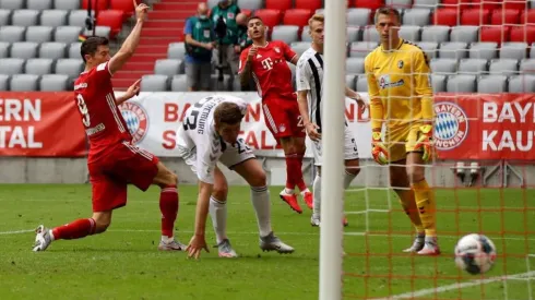 Lewandowski anotó un doblete para el triunfo el Bayern Múnich