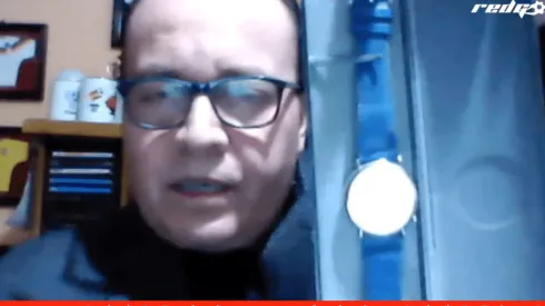 Paulo Flores y el reloj que le regalaron en Francia 98.