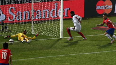 Eduardo Vargas fue clave en este parejo partido de semifinales.