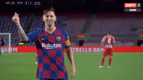 Lionel Messi celebra su gol clave en Barcelona