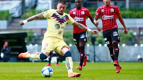 Castillo se recupera de un trombosis sufrida tras una cirugía, y aún no se sabe con certeza si podrá retornar al fútbol.