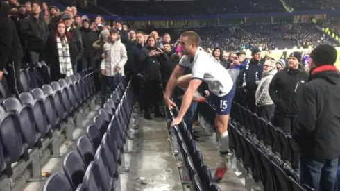 El jugador de 26 años fue insultado por un hincha durante todo el partido de los Spurs ante Norwich City por la FA Cup.
