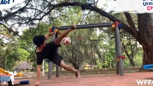 Diego Urzúa es uno de los participantes del Red Bull Street Style 2020, que sorteó la fase previa.