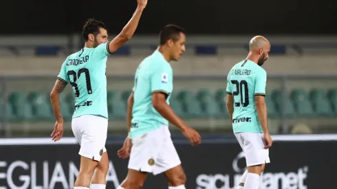 Candreva festeja su gol al Hellas Verona.