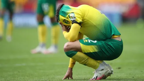 Max Aarons lamenta la pérdida de la categoría