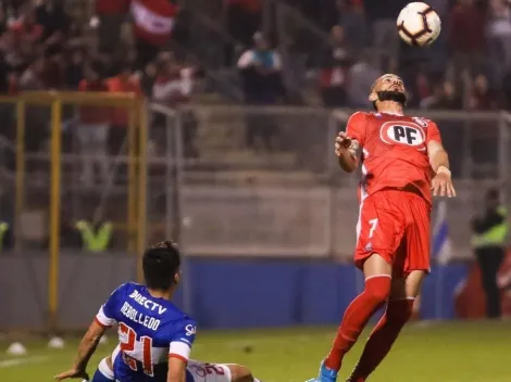 Larrondo vive su propio drama y cuenta: "Tuve ofertas de Chile"