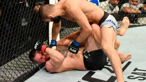 Khamzat Chimaev destrozó en dos rounds a John Phillips