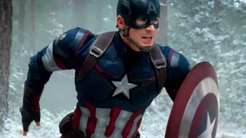 Chris Evans como el Capitán America en "Avengers: Age of Ultron".