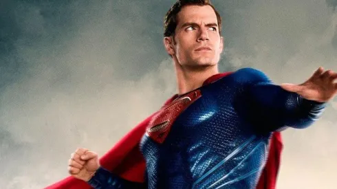 Henry Cavill hace explotar las redes sociales