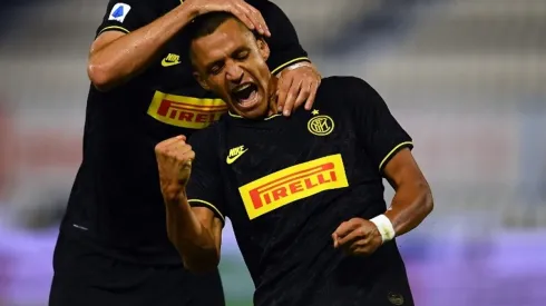 Alexis Sánchez ha mostrado lo mejor de su repertorio en la vuelta del fútbol en la liga italiana