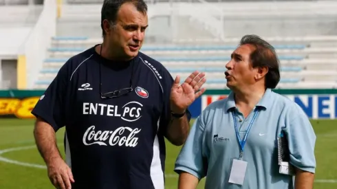 Marcelo Bielsa junto a Ernesto Díaz Correa