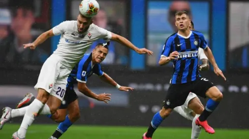 Inter y Fiorentina se miden en el Calcio