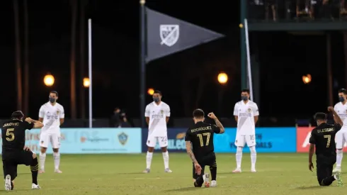 Se deifne el grupo de Los Angeles y LA Galaxy.