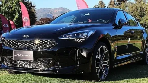 El esperado Kia Stinger 2021 tendría 304 CV y un par motor de 421 Nm.