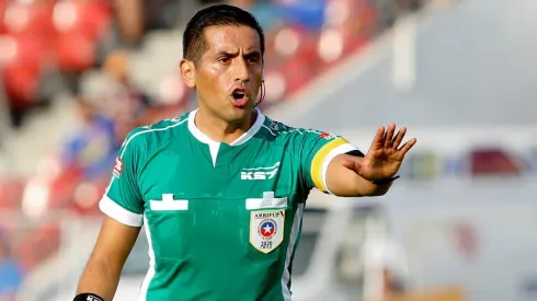 Gilabert pasó del arbitraje a la primera línea de salud