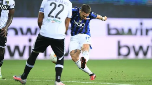 Papu Gómez anotó un golazo para darle el triunfo y la ilusión de Champions League al Atalanta