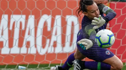 Tiane Endler analiza el cruce ante Camerún