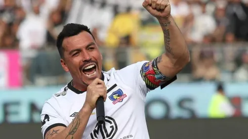 Esteban Paredes celebrando su gol histórico ante la U