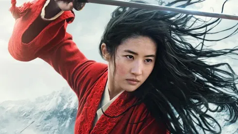 "Mulán" iba a llegar a los cines a fines de marzo, pero el coronavirus lo impidió.