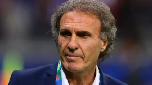 Óscar Ruggeri se fue con todo contra Piqué, pero se retractó