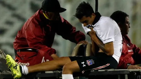 Carlo Villanueva -en la imagen- y Williams Alarcón son las nuevas bajas que suma Colo Colo en esta cuarentena