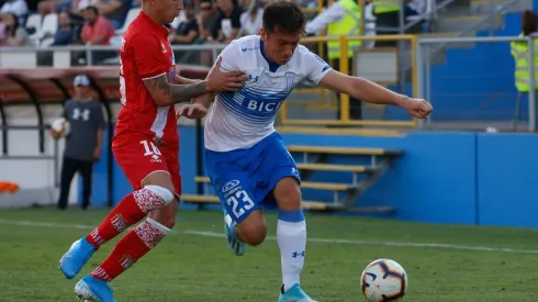 El lateral zurdo finaliza contrato con la UC en diciembre de este año, y reveló que espera rendir bien para poder renovar.