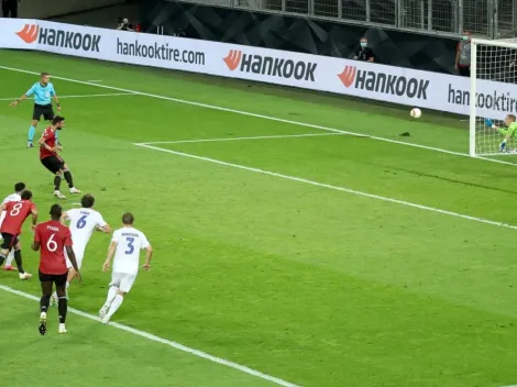 Un penal en el alargue deja al United en semis de Europa League