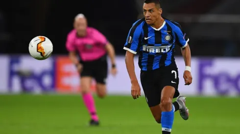 Alexis estuvo cerca de anotarle al Leverkusen.