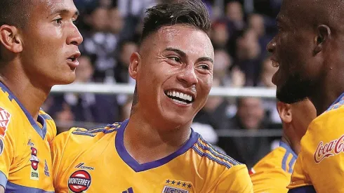 Eduardo Vargas está nuevamente en el ojo del huracán de la prensa mexicana, esta vez por la salida a un restaurante