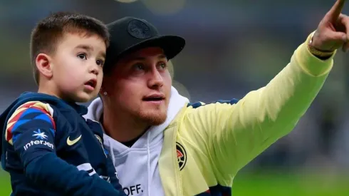 El chileno no quiere que su primogénito siga sus pasos en el fútbol, ya que asegura que hay mucha envidia en el ambiente.