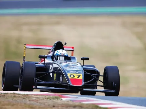 Nico Pino suma puntos en la tercera fecha de la F4 Británica