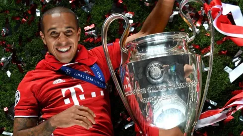 Alcántara juega para la selección de España