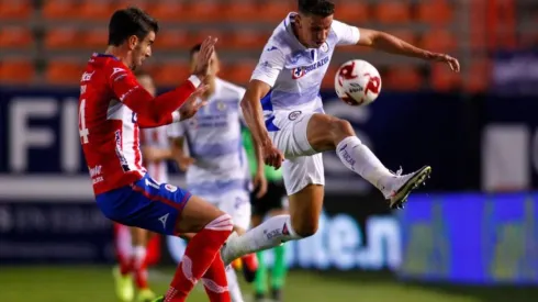 Lichnovsky jugó todo el partido en la victoria del club cementero.