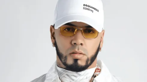 El autor de "Secreto" se tatuó con su pareja, Karol G