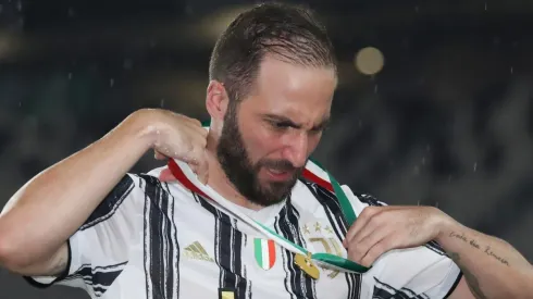 El Pipa se va de la Juve