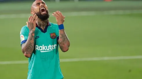 Arturo Vidal busca equipo tras no ser considerado en Barcelona