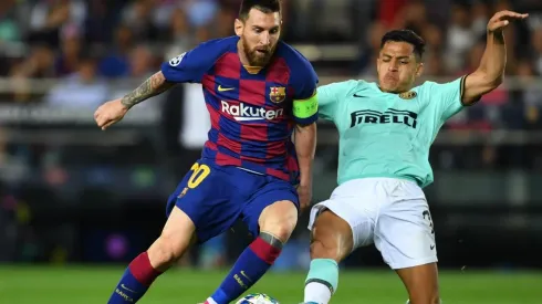 Lionel Messi ante Alexis Sánchez