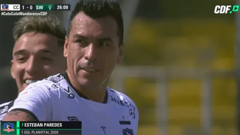 Esteban Paredes marcó el primer gol en el regreso del fútbol