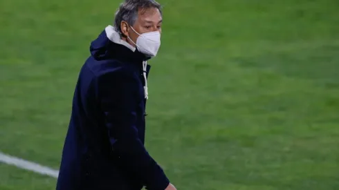 Ariel Hola en el partido en el que Universidad Católica perdió el invicto a manos de Unión Española.