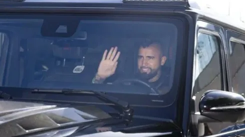 Arturo Vidal llega a la Ciudad Deportiva